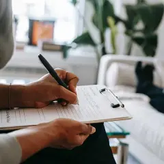 Praca dla psychologa po studiach: Jak znaleźć wymarzone zatrudnienie?
